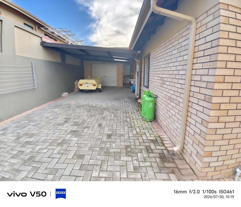 3 Bedroom Property for Sale in Seemeeu Park Western Cape